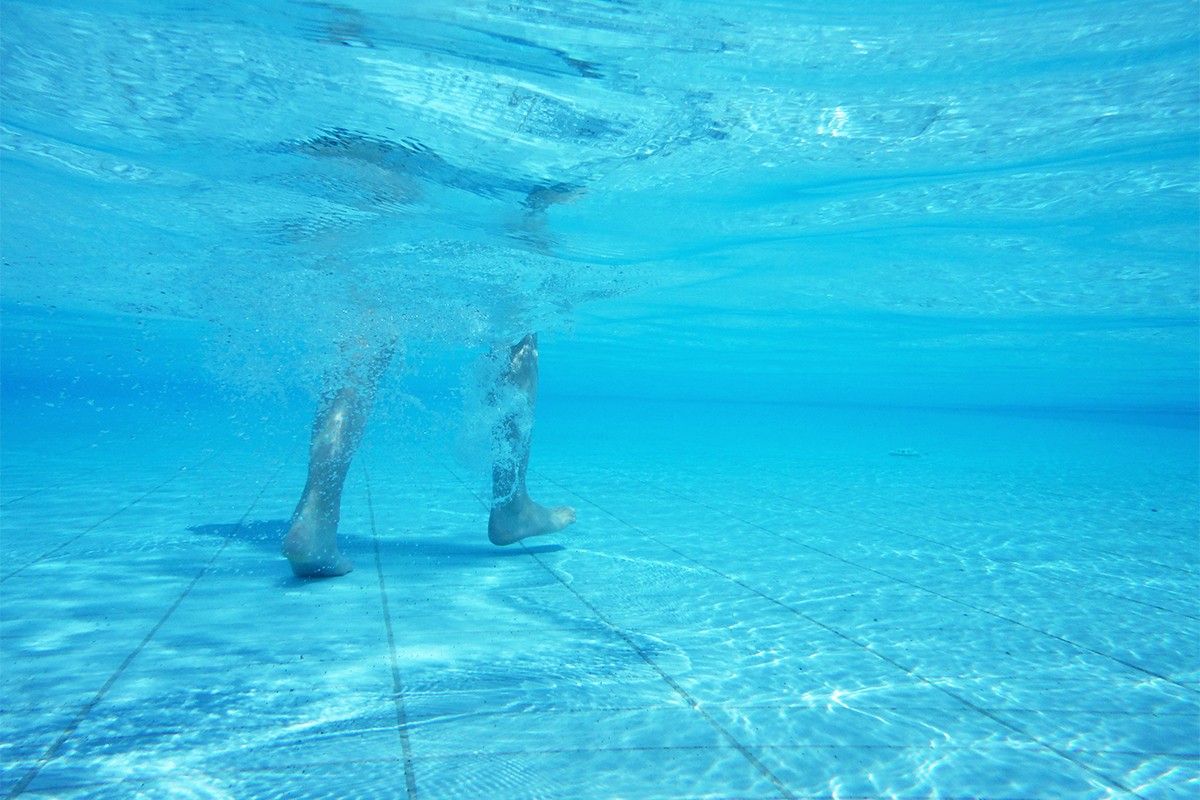 راه رفتن در آب